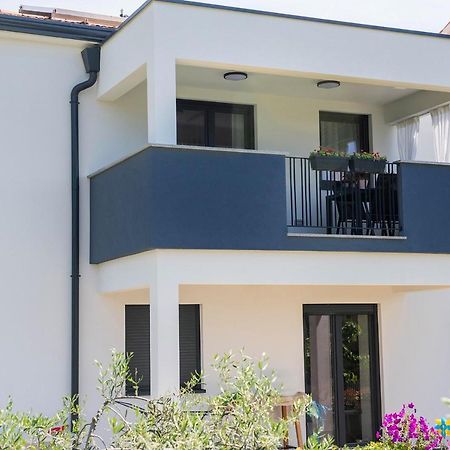 Apartment Aura Poreč Kültér fotó